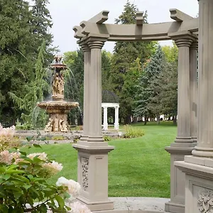 Ontario hotels &amp; apartments, all accommodations in Ontario