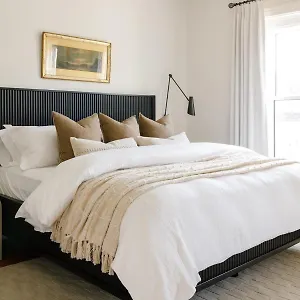 Ontario hotels &amp; apartments, all accommodations in Ontario