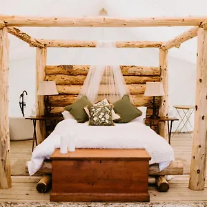 Ontario hotels &amp; apartments, all accommodations in Ontario